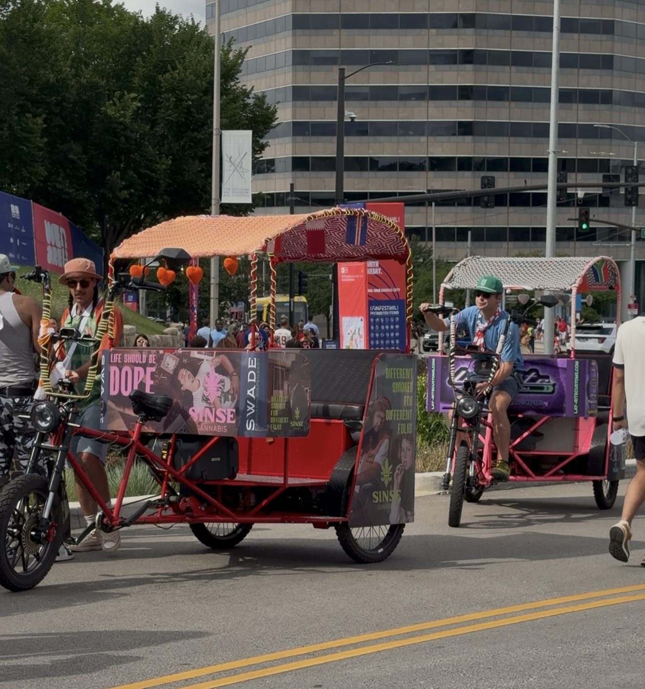 EZ Pedicabs picking up riders